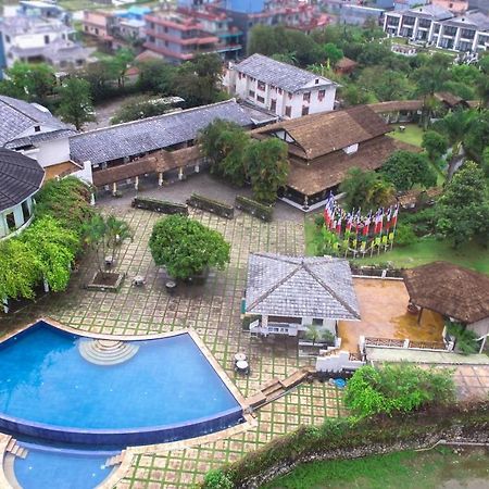 Shangri-La Village Resort, Ποκάρα Εξωτερικό φωτογραφία